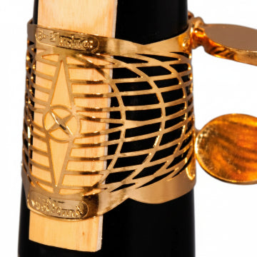 Bay Avant-Garde Ligature Alto Saxophone – TB Winds